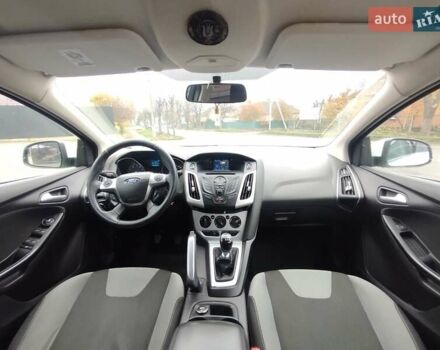 Білий Форд Фокус, об'ємом двигуна 1.6 л та пробігом 266 тис. км за 6999 $, фото 40 на Automoto.ua