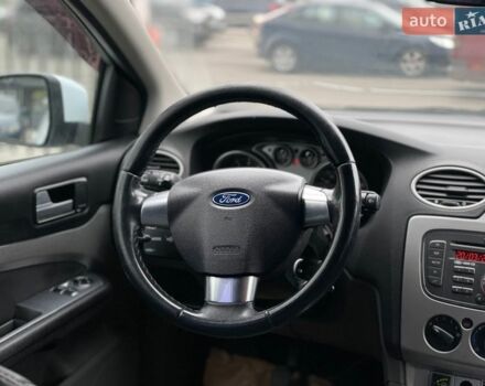 Белый Форд Фокус, объемом двигателя 1.6 л и пробегом 198 тыс. км за 5900 $, фото 15 на Automoto.ua