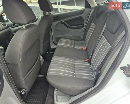 Білий Форд Фокус, об'ємом двигуна 1.4 л та пробігом 91 тис. км за 6800 $, фото 48 на Automoto.ua