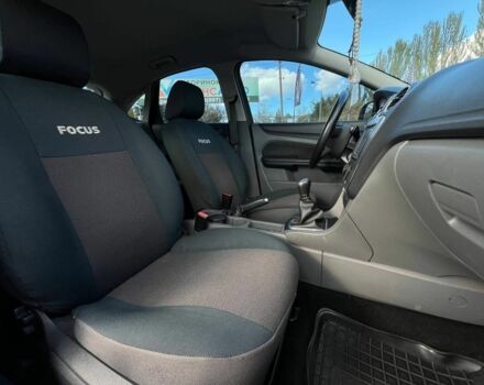 Білий Форд Фокус, об'ємом двигуна 1.4 л та пробігом 204 тис. км за 5100 $, фото 16 на Automoto.ua