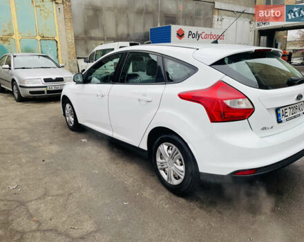 Белый Форд Фокус, объемом двигателя 1.6 л и пробегом 288 тыс. км за 5200 $, фото 5 на Automoto.ua