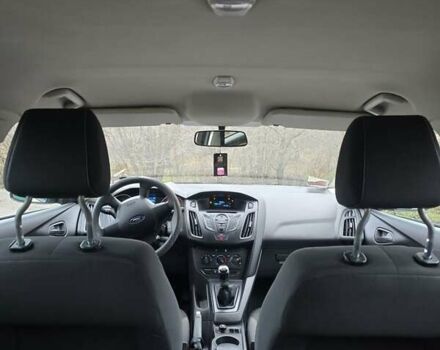 Белый Форд Фокус, объемом двигателя 1.6 л и пробегом 160 тыс. км за 6500 $, фото 7 на Automoto.ua