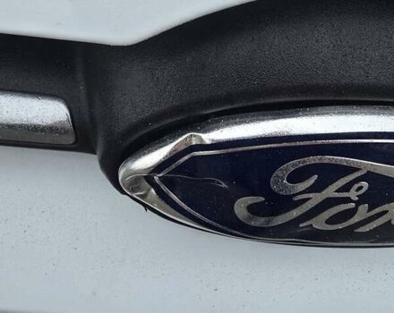 Белый Форд Фокус, объемом двигателя 1.6 л и пробегом 160 тыс. км за 6500 $, фото 17 на Automoto.ua