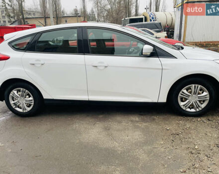 Белый Форд Фокус, объемом двигателя 1.6 л и пробегом 288 тыс. км за 5200 $, фото 8 на Automoto.ua