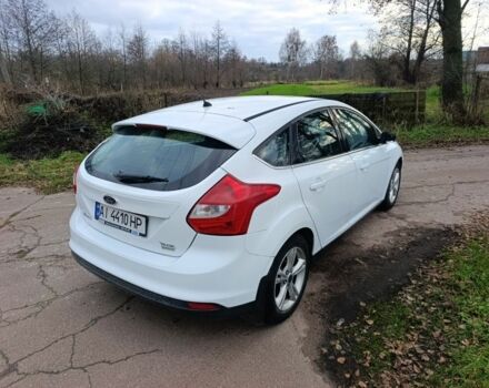 Белый Форд Фокус, объемом двигателя 0 л и пробегом 250 тыс. км за 3750 $, фото 3 на Automoto.ua