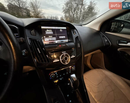 Белый Форд Фокус, объемом двигателя 0 л и пробегом 138 тыс. км за 7999 $, фото 12 на Automoto.ua