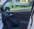 Белый Форд Фокус, объемом двигателя 1.6 л и пробегом 131 тыс. км за 6500 $, фото 16 на Automoto.ua