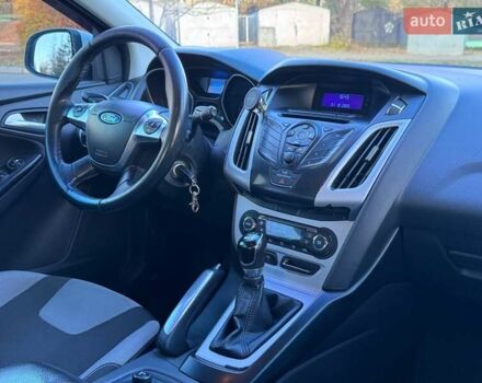 Белый Форд Фокус, объемом двигателя 1.6 л и пробегом 223 тыс. км за 7500 $, фото 8 на Automoto.ua