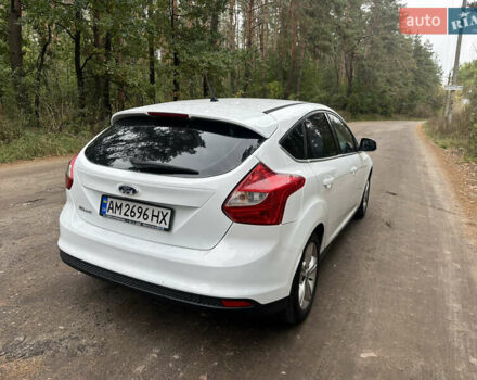 Белый Форд Фокус, объемом двигателя 1.6 л и пробегом 168 тыс. км за 5300 $, фото 6 на Automoto.ua