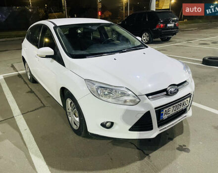 Белый Форд Фокус, объемом двигателя 1.6 л и пробегом 288 тыс. км за 5200 $, фото 3 на Automoto.ua