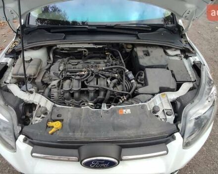 Білий Форд Фокус, об'ємом двигуна 1.6 л та пробігом 223 тис. км за 6900 $, фото 17 на Automoto.ua