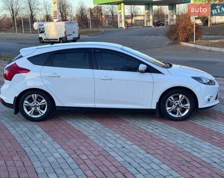 Белый Форд Фокус, объемом двигателя 1.6 л и пробегом 223 тыс. км за 7500 $, фото 4 на Automoto.ua