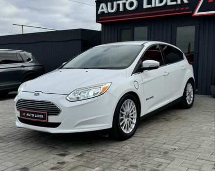 Белый Форд Фокус, объемом двигателя 0 л и пробегом 146 тыс. км за 7999 $, фото 8 на Automoto.ua