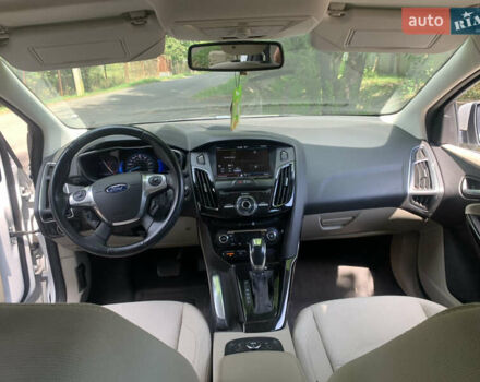 Белый Форд Фокус, объемом двигателя 0 л и пробегом 136 тыс. км за 5200 $, фото 4 на Automoto.ua