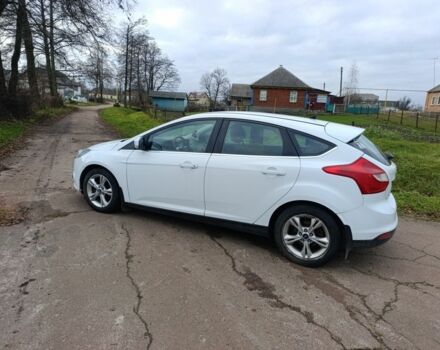 Белый Форд Фокус, объемом двигателя 0 л и пробегом 250 тыс. км за 3750 $, фото 6 на Automoto.ua