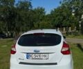 Білий Форд Фокус, об'ємом двигуна 1.6 л та пробігом 331 тис. км за 6500 $, фото 11 на Automoto.ua
