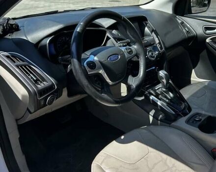 Білий Форд Фокус, об'ємом двигуна 0 л та пробігом 130 тис. км за 9000 $, фото 6 на Automoto.ua