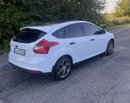 Белый Форд Фокус, объемом двигателя 1.6 л и пробегом 198 тыс. км за 7950 $, фото 7 на Automoto.ua