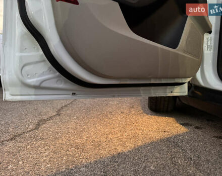 Белый Форд Фокус, объемом двигателя 0 л и пробегом 138 тыс. км за 7999 $, фото 34 на Automoto.ua