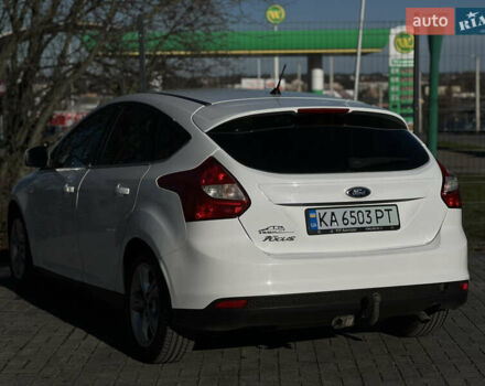 Белый Форд Фокус, объемом двигателя 1.6 л и пробегом 254 тыс. км за 6500 $, фото 1 на Automoto.ua