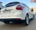 Белый Форд Фокус, объемом двигателя 1.6 л и пробегом 225 тыс. км за 6200 $, фото 6 на Automoto.ua