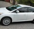 Білий Форд Фокус, об'ємом двигуна 2 л та пробігом 242 тис. км за 6000 $, фото 1 на Automoto.ua