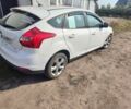 Білий Форд Фокус, об'ємом двигуна 2 л та пробігом 300 тис. км за 6383 $, фото 2 на Automoto.ua