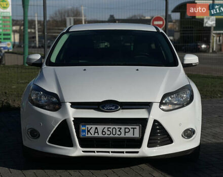 Белый Форд Фокус, объемом двигателя 1.6 л и пробегом 254 тыс. км за 6500 $, фото 2 на Automoto.ua