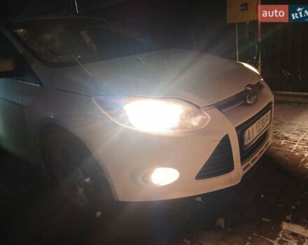 Білий Форд Фокус, об'ємом двигуна 1.49 л та пробігом 210 тис. км за 6700 $, фото 3 на Automoto.ua