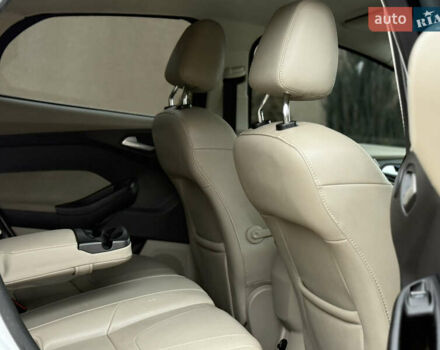 Білий Форд Фокус, об'ємом двигуна 2 л та пробігом 237 тис. км за 6900 $, фото 15 на Automoto.ua