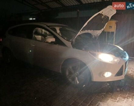 Білий Форд Фокус, об'ємом двигуна 1.49 л та пробігом 210 тис. км за 6700 $, фото 8 на Automoto.ua