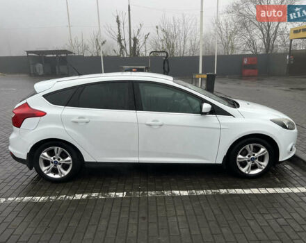 Белый Форд Фокус, объемом двигателя 1.6 л и пробегом 187 тыс. км за 6500 $, фото 5 на Automoto.ua