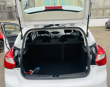 Белый Форд Фокус, объемом двигателя 1.6 л и пробегом 288 тыс. км за 5200 $, фото 20 на Automoto.ua