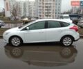 Белый Форд Фокус, объемом двигателя 2 л и пробегом 130 тыс. км за 8100 $, фото 1 на Automoto.ua