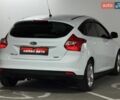 Білий Форд Фокус, об'ємом двигуна 1 л та пробігом 90 тис. км за 8500 $, фото 3 на Automoto.ua