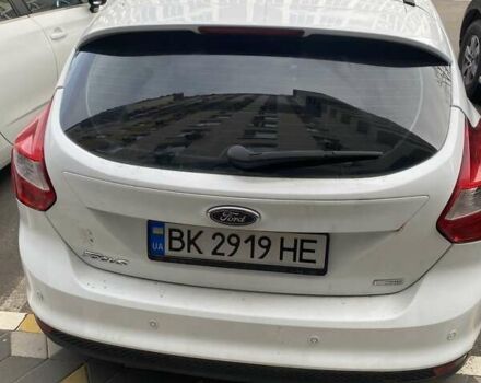 Білий Форд Фокус, об'ємом двигуна 1.56 л та пробігом 284 тис. км за 7500 $, фото 3 на Automoto.ua