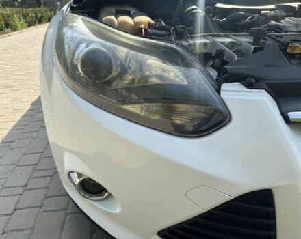 Белый Форд Фокус, объемом двигателя 1 л и пробегом 228 тыс. км за 6000 $, фото 11 на Automoto.ua