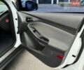 Білий Форд Фокус, об'ємом двигуна 1.6 л та пробігом 190 тис. км за 7150 $, фото 48 на Automoto.ua