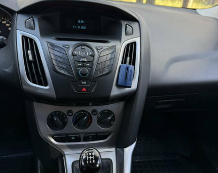 Белый Форд Фокус, объемом двигателя 1 л и пробегом 104 тыс. км за 7200 $, фото 10 на Automoto.ua