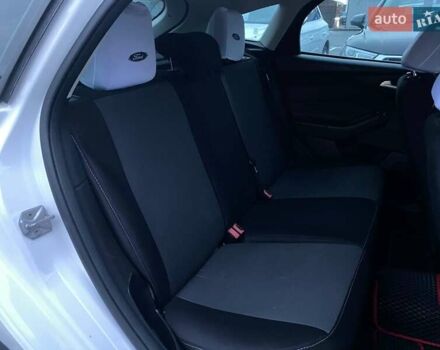 Белый Форд Фокус, объемом двигателя 2 л и пробегом 226 тыс. км за 6990 $, фото 24 на Automoto.ua