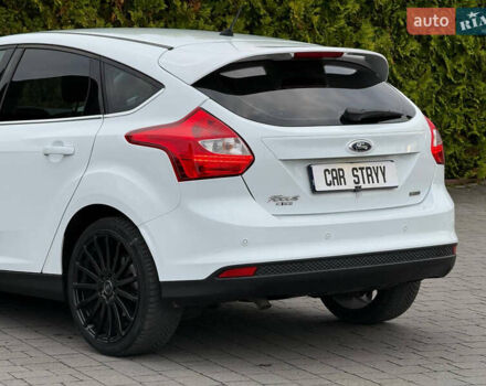 Белый Форд Фокус, объемом двигателя 1.6 л и пробегом 227 тыс. км за 8900 $, фото 18 на Automoto.ua
