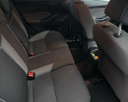 Белый Форд Фокус, объемом двигателя 1.6 л и пробегом 152 тыс. км за 7500 $, фото 8 на Automoto.ua