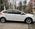 Белый Форд Фокус, объемом двигателя 2 л и пробегом 226 тыс. км за 7500 $, фото 1 на Automoto.ua