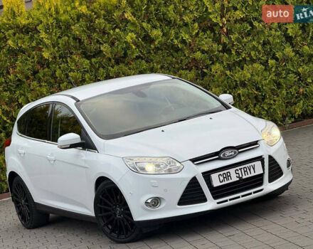 Білий Форд Фокус, об'ємом двигуна 1.6 л та пробігом 227 тис. км за 8600 $, фото 2 на Automoto.ua