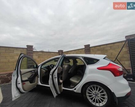 Белый Форд Фокус, объемом двигателя 0 л и пробегом 92 тыс. км за 6500 $, фото 2 на Automoto.ua