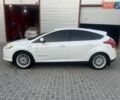 Белый Форд Фокус, объемом двигателя 0 л и пробегом 140 тыс. км за 7000 $, фото 2 на Automoto.ua