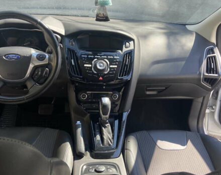 Белый Форд Фокус, объемом двигателя 0 л и пробегом 115 тыс. км за 5400 $, фото 19 на Automoto.ua