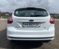 Белый Форд Фокус, объемом двигателя 1 л и пробегом 240 тыс. км за 4700 $, фото 1 на Automoto.ua