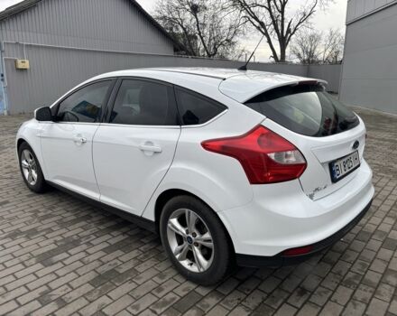 Белый Форд Фокус, объемом двигателя 1 л и пробегом 160 тыс. км за 5990 $, фото 6 на Automoto.ua