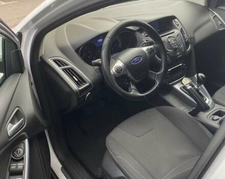 Білий Форд Фокус, об'ємом двигуна 1.56 л та пробігом 284 тис. км за 7500 $, фото 5 на Automoto.ua